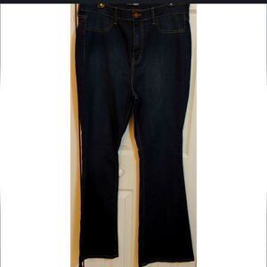 Women's
Flare High Waisted Jeans by Fashion Nova Size 14T NWT